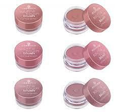 SOUFFLÉ TOUCH BLUSH - Essence